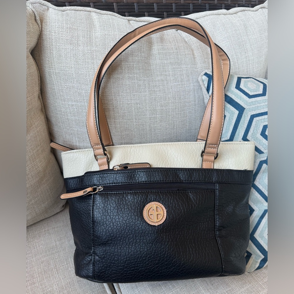 Gianni Bernini tote bag like new - Picture 1 of 16